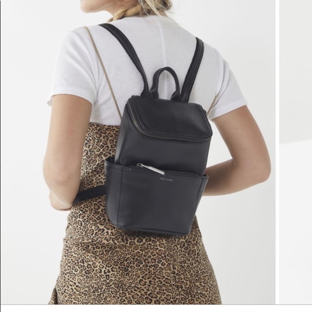 Matt & Nat Minibagpack in Black